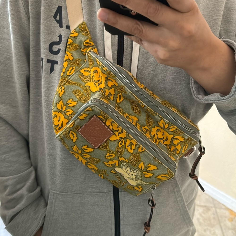 Loewe Paula’s Ibiza Canvas Waist Bag - Picture 17 of 17